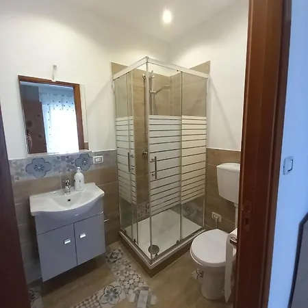 Holiday home Ale Apartament *